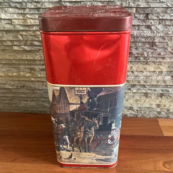 Vintage 1983 Johnny Walker Red Holiday Tin Collectible Container Empty 1.75 Lt. - Picture 7 of 8